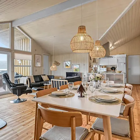 Med Masser Af Faciliteter I Vejlby Klit Sj608 *